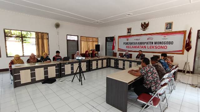 Rapat Koordinasi Internal Kecamatan Leksono
